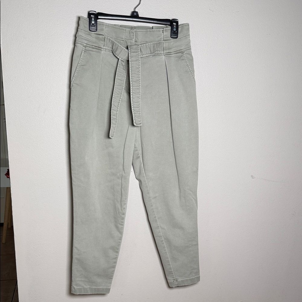 DKNY Women’s Tie Belt Pleated High Waisted Ankle Light Gray Pants